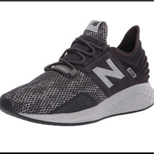 New Balance Men's Fresh Foam Roav V1 Sneaker